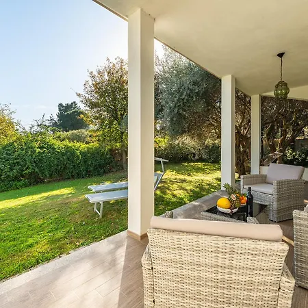Casa Dana, Wellness & Family Southsardiniaholidays בית נופש Quartu SantʼElena